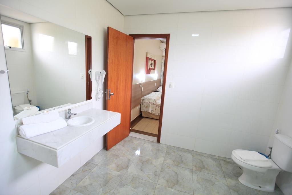Hotel Oly Plaza Piracicaba Ruang foto